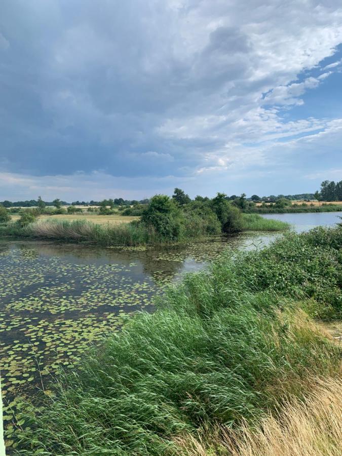 Das Haus Am Teich Besitz Exteriör bild