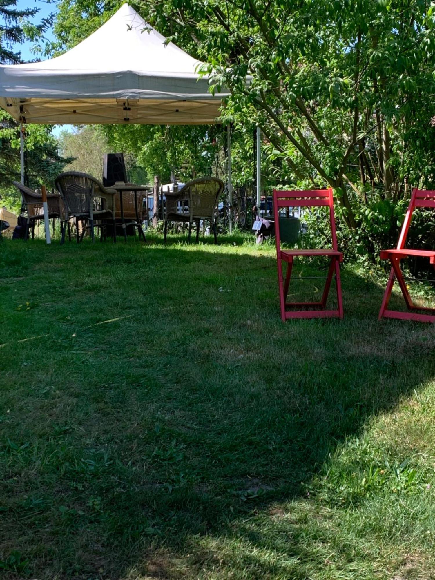 Das Haus Am Teich Besitz Exteriör bild